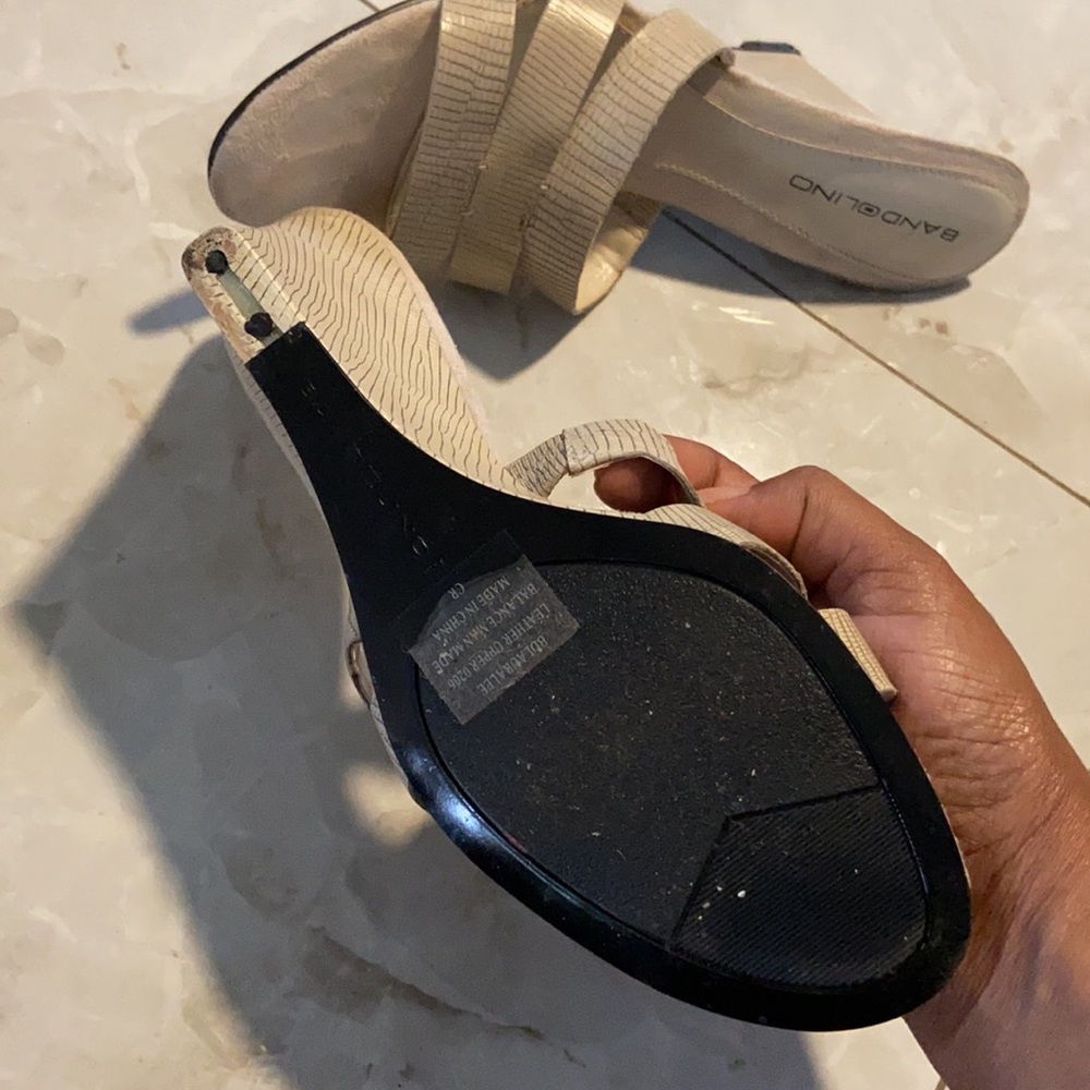 Summer wedge dressy - Picture 3 of 3
